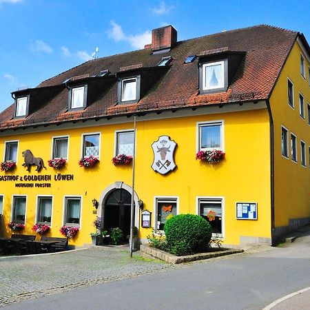 Landgasthof Zum Goldenen Loewen Moosbach  Exterior photo