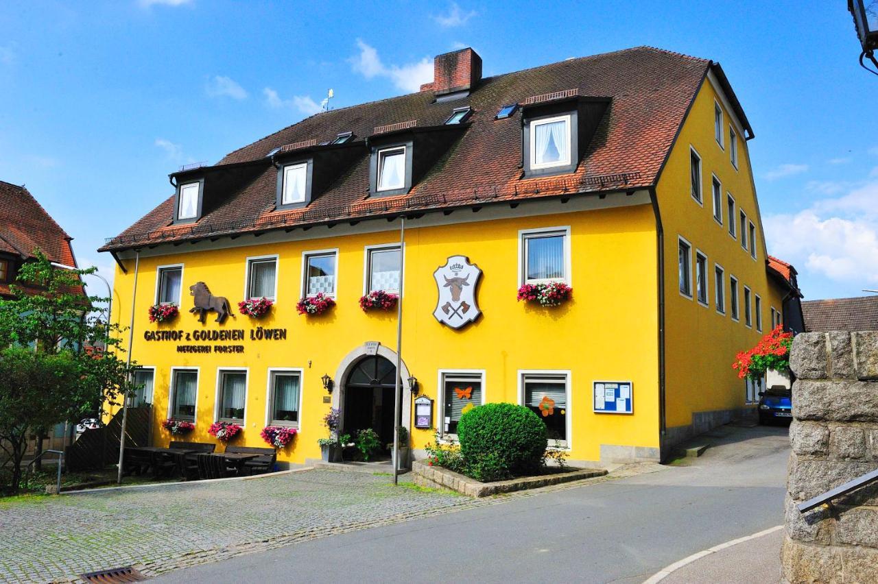 Landgasthof Zum Goldenen Loewen Moosbach  Exterior photo